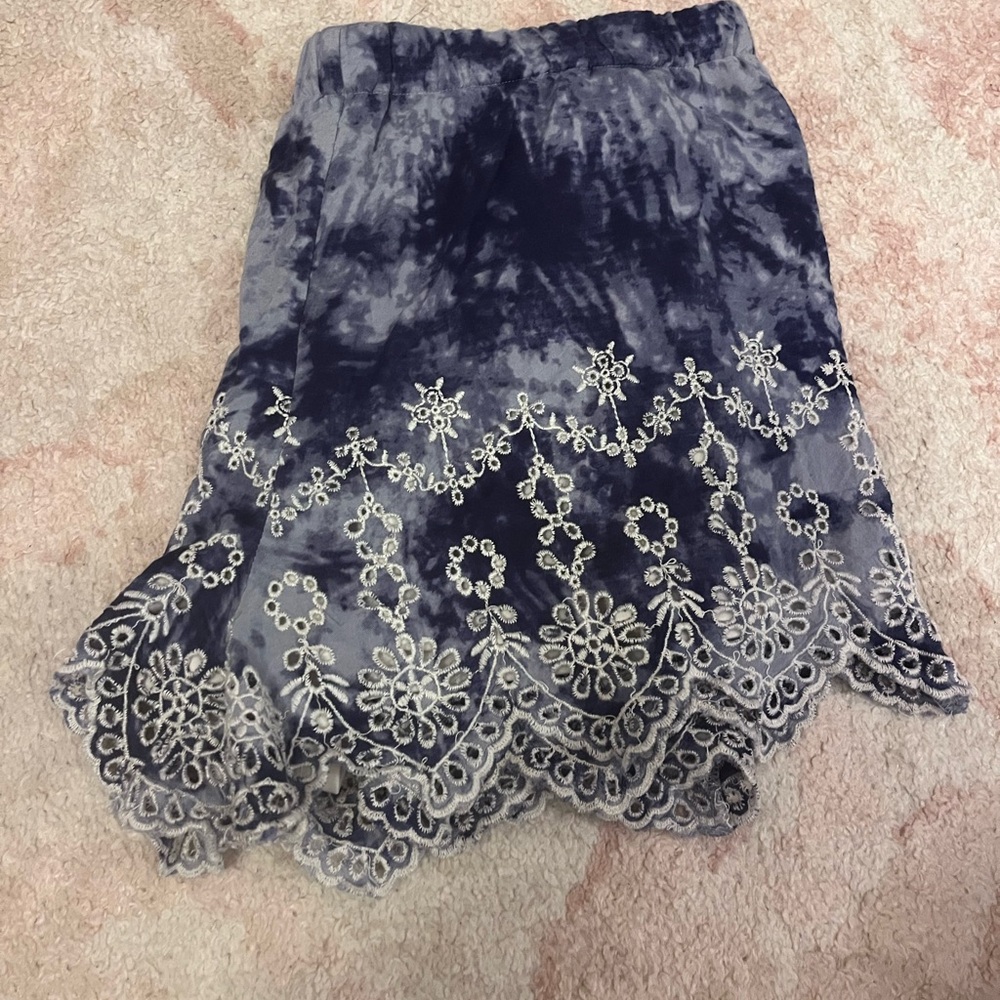 Kendall & Kylie shorts